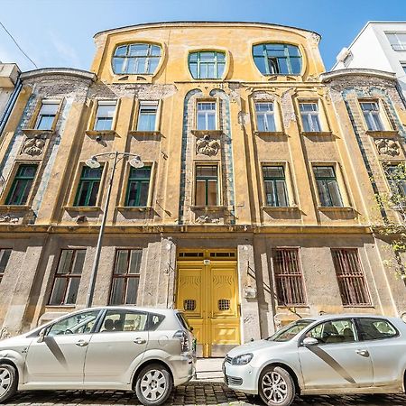 Sunny Dots Apartment - Free Parking! Будапеща Екстериор снимка