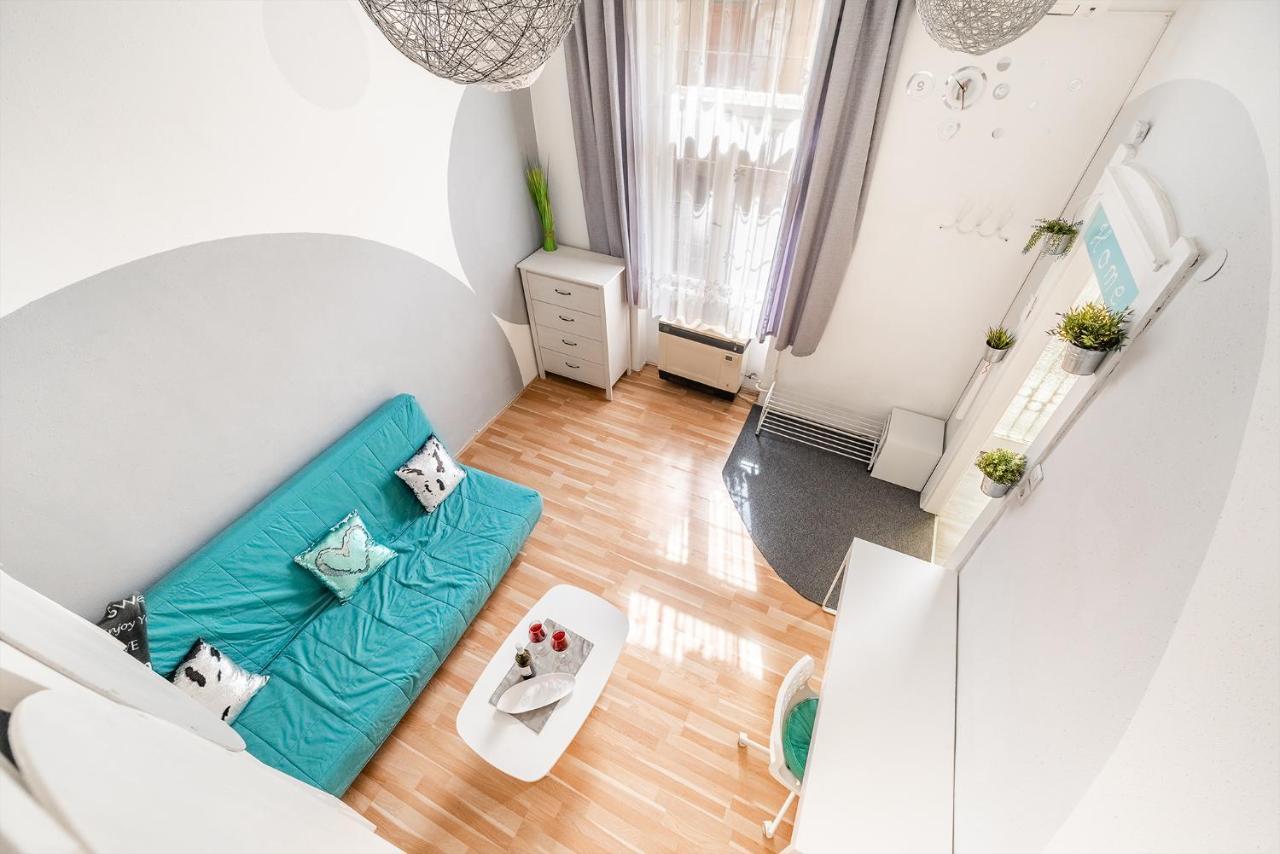 Sunny Dots Apartment - Free Parking! Будапеща Екстериор снимка