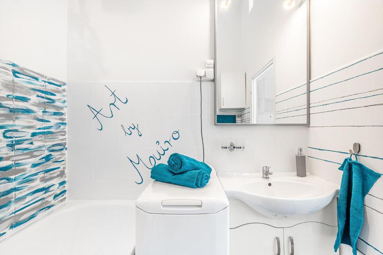 Sunny Dots Apartment - Free Parking! Будапеща Екстериор снимка