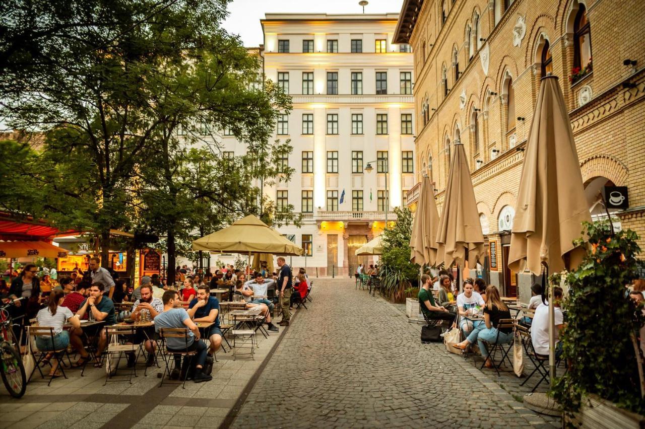 Sunny Dots Apartment - Free Parking! Будапеща Екстериор снимка